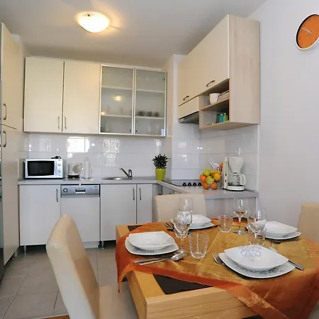 Apartman Nena *