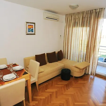 Apartman Nena *